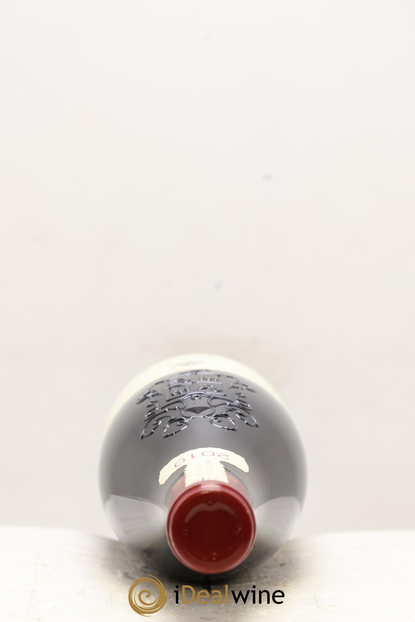 Châteauneuf-du-Pape Château de Beaucastel Hommage à Jacques Perrin Famille Perrin 2019 - Posten von 1 Flasche - 2