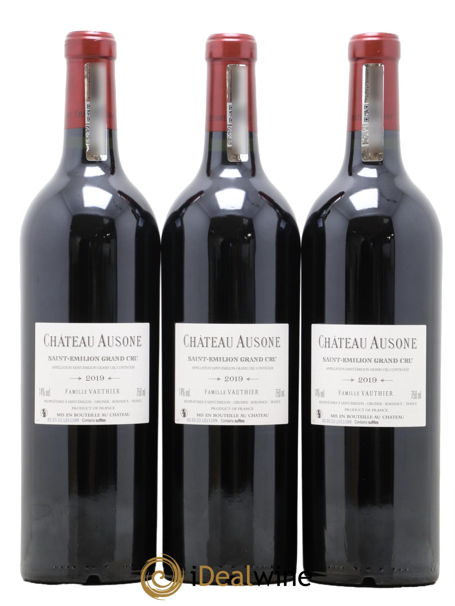 Château Ausone 1er Grand Cru Classé A 2019 - Lotto di 3 bottiglie - 1