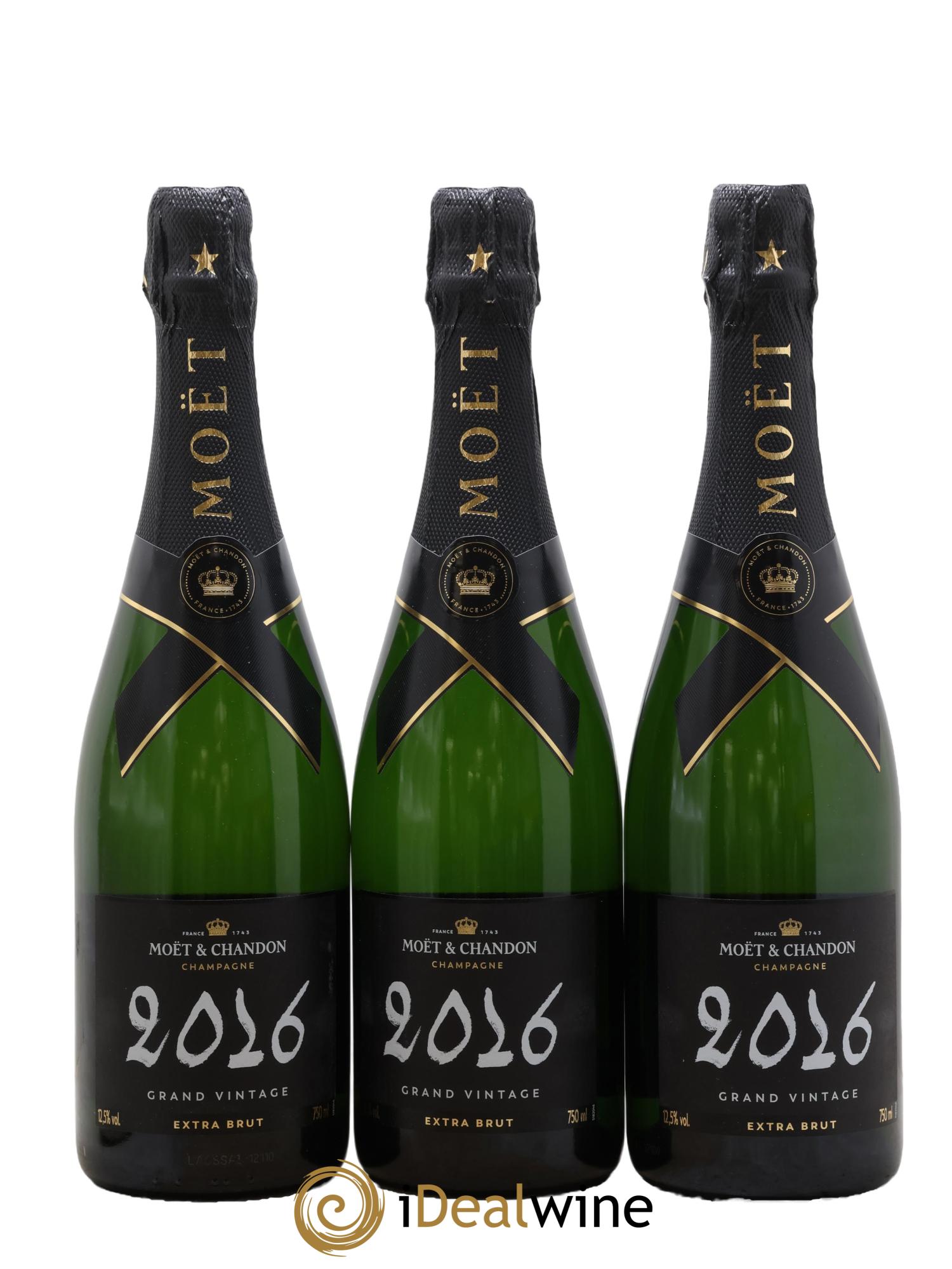Grand Vintage Moët et Chandon 2016 - Lot of 3 bottles - 0