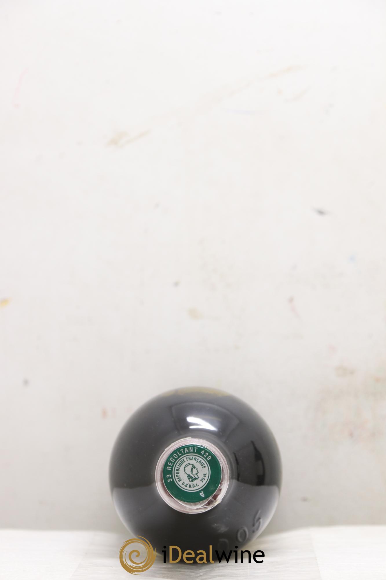 Château Lafite Rothschild 1er Grand Cru Classé 2005 - Lot of 2 bottles - 2