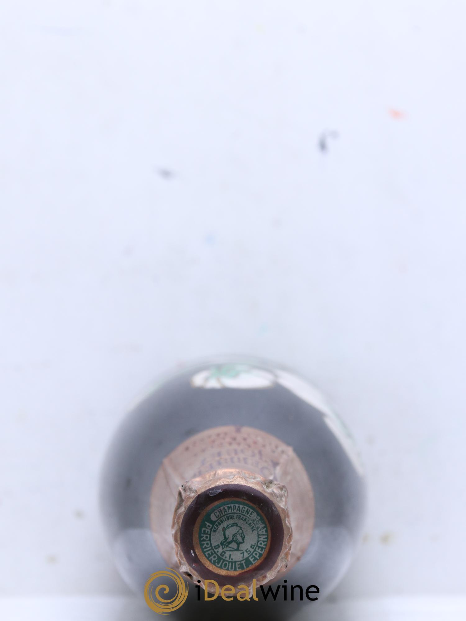 Champagne Speciale Reserve Perrier Jouet 1975 - Lot de 1 bouteille - 1