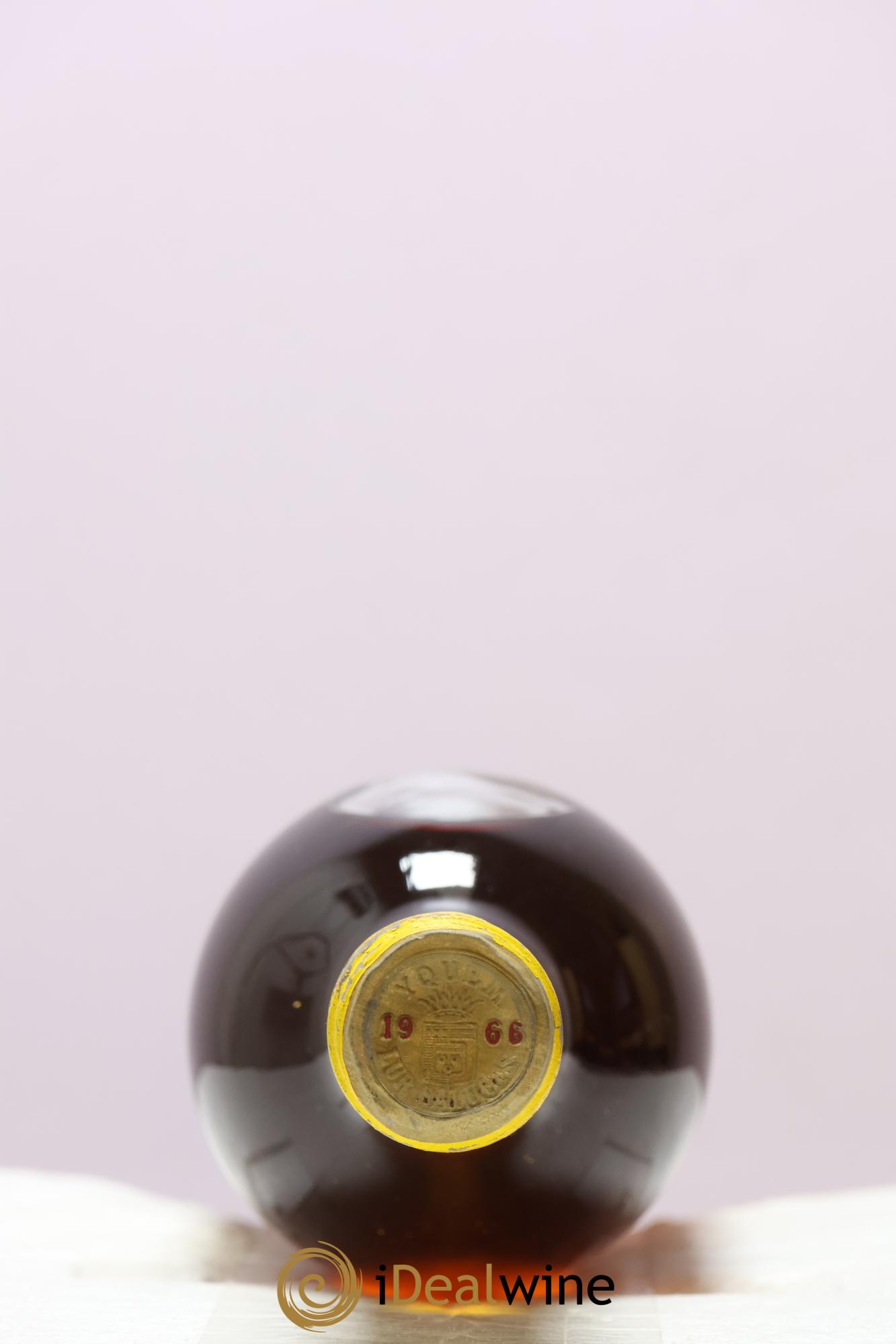 Château d' Yquem 1er Cru Classé Supérieur 1966 - Lotto di 1 bottiglia - 1
