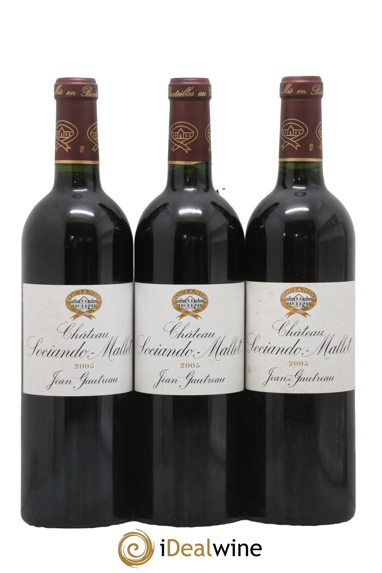 Château Sociando Mallet 2005 - Lotto di 3 bottiglie - 0