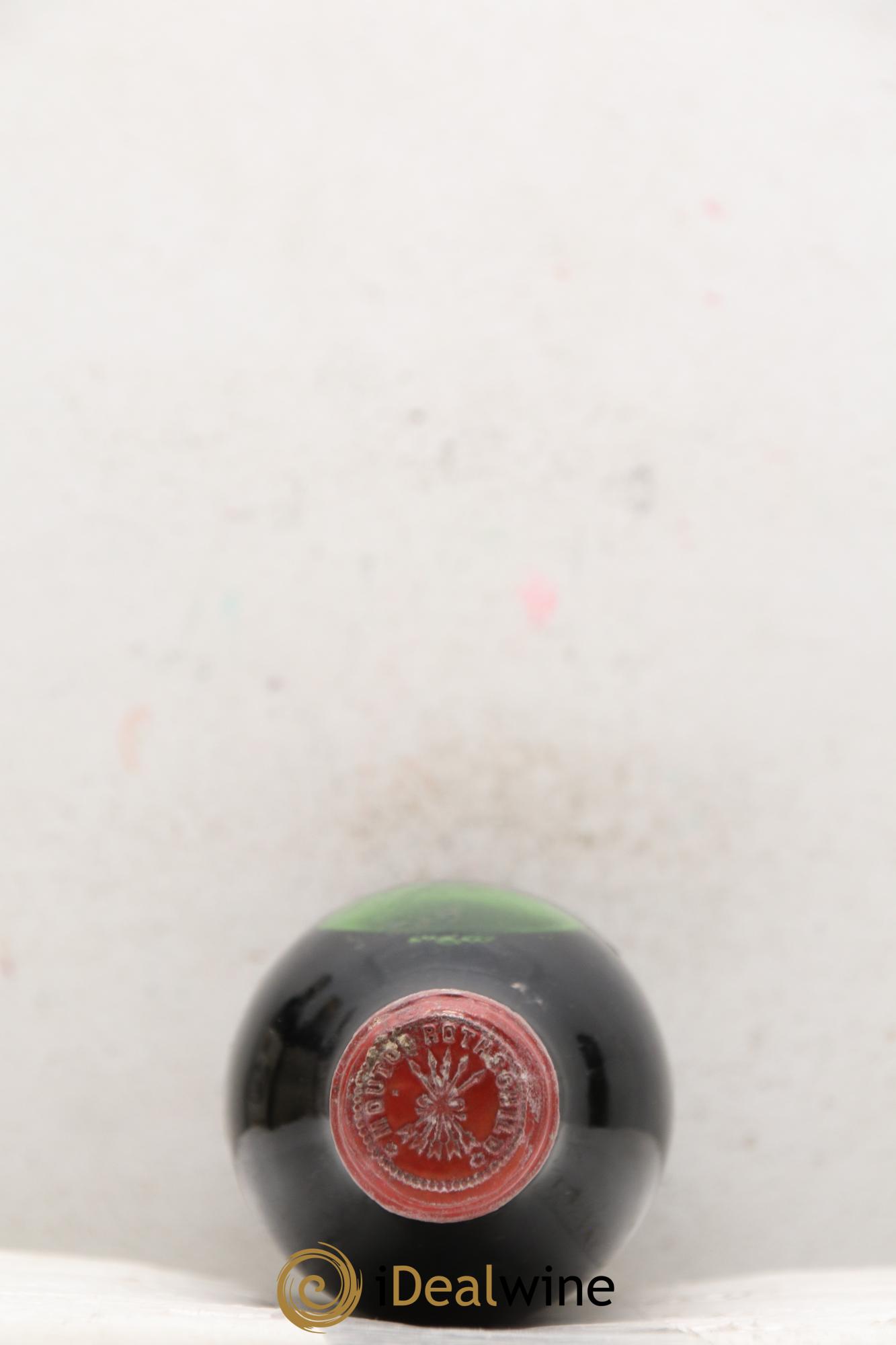Château Mouton Rothschild 1er Grand Cru Classé 1972 - Lot de 2 demi bouteilles - 1