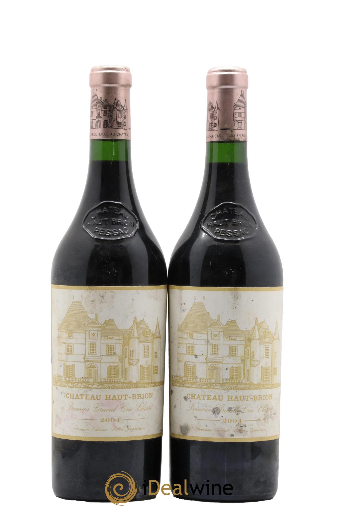 Château Haut Brion 1er Grand Cru Classé 2004 - Lotto di 2 bottiglie - 0
