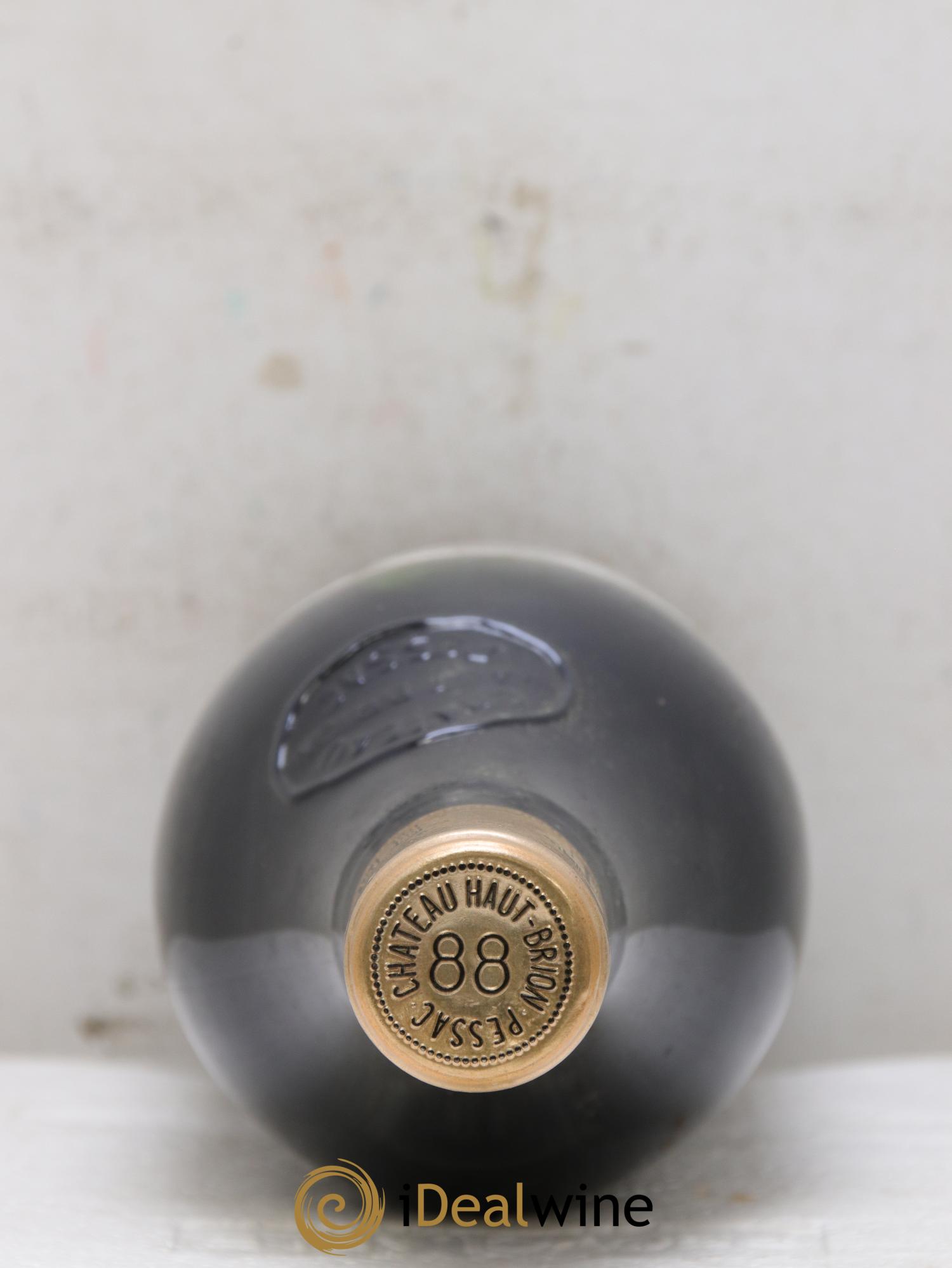 Château Haut Brion 1er Grand Cru Classé 1988 - Lot of 3 bottles - 1