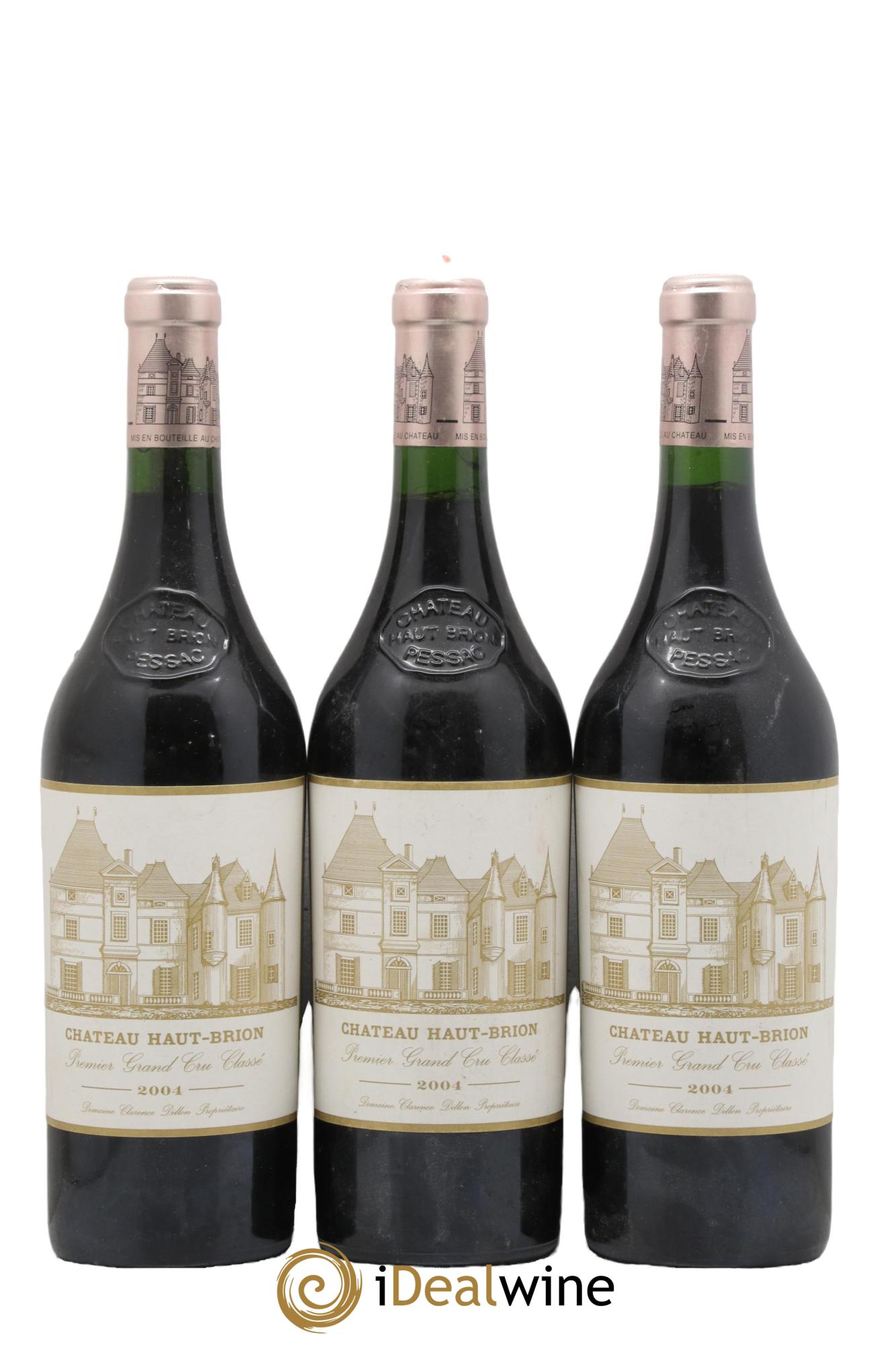 Château Haut Brion 1er Grand Cru Classé 2004 - Lot of 3 bottles - 0