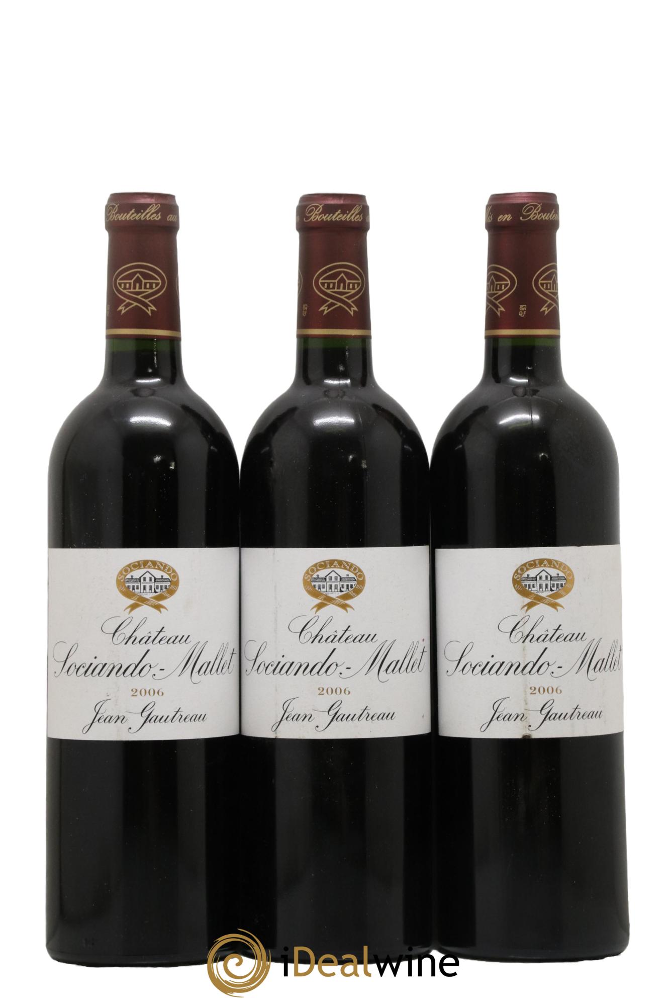 Château Sociando Mallet 2006 - Lot of 3 bottles - 0