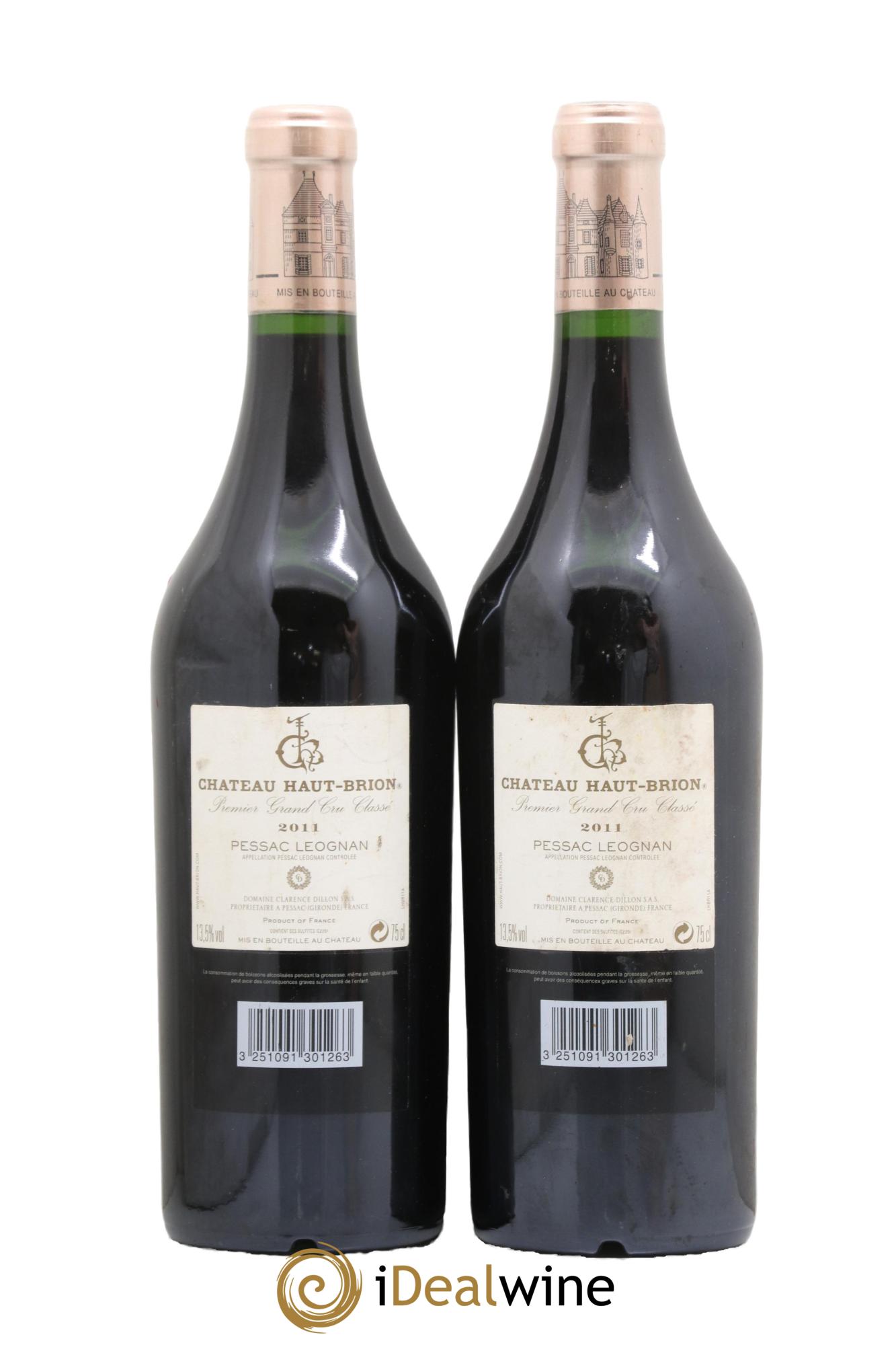 Château Haut Brion 1er Grand Cru Classé 2011 - Lot of 2 bottles - 1