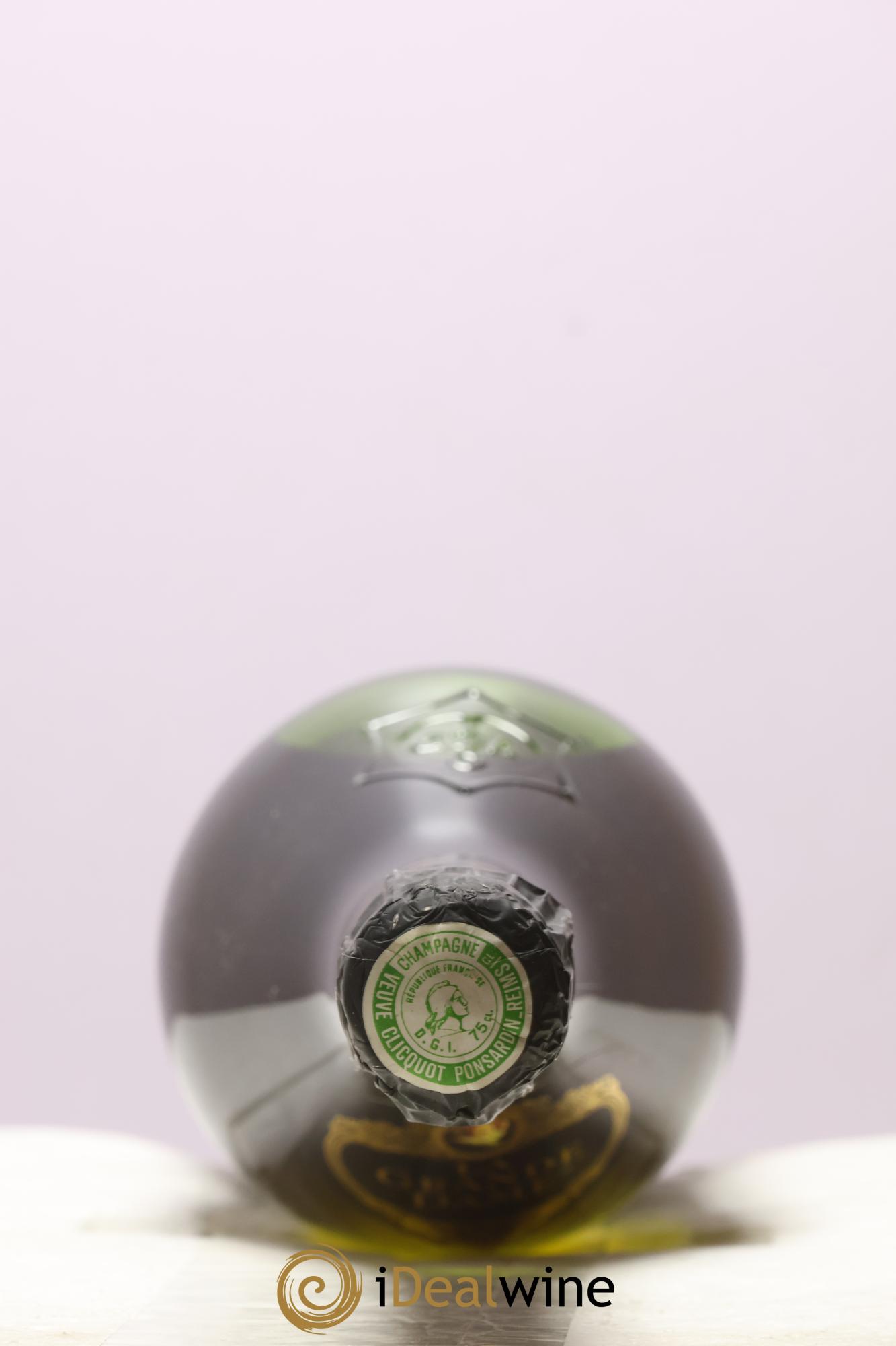 La Grande Dame Veuve Clicquot 1975 - Posten von 1 Flasche - 2