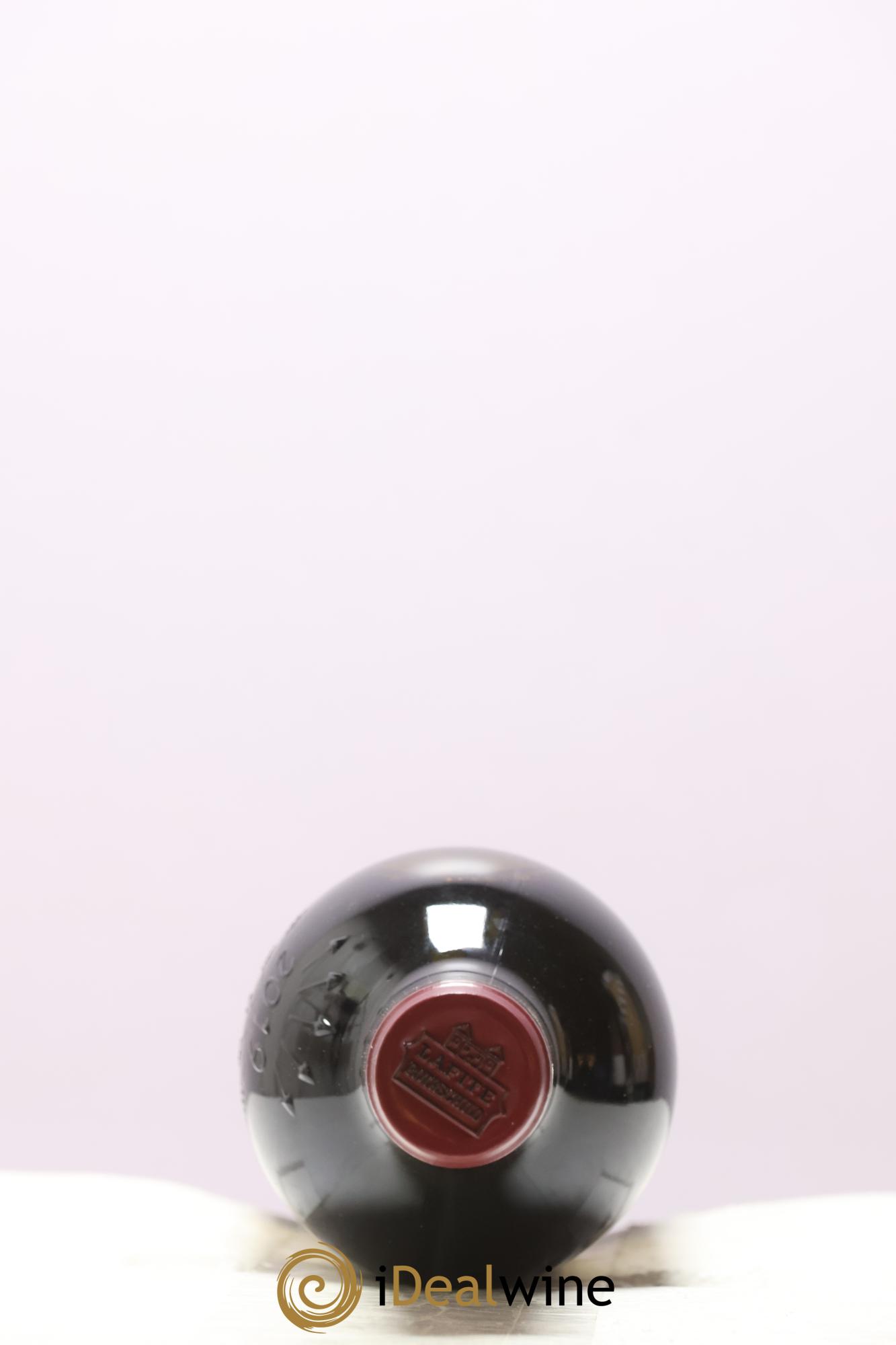 Château Lafite Rothschild 1er Grand Cru Classé 2019 - Lot of 3 bottles - 2