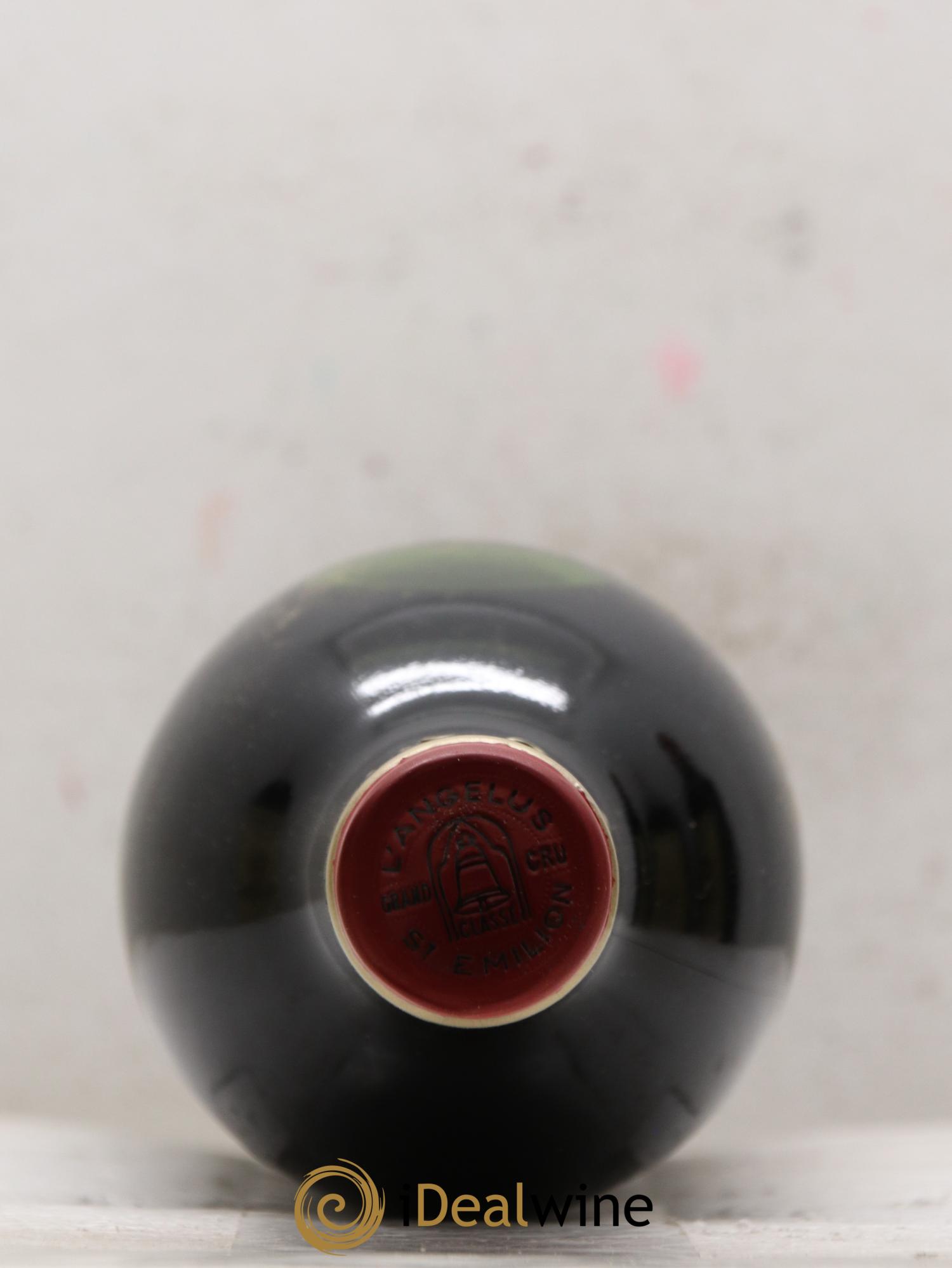 Château Angélus 1er Grand Cru Classé A 1984 - Lot de 3 bouteilles - 1