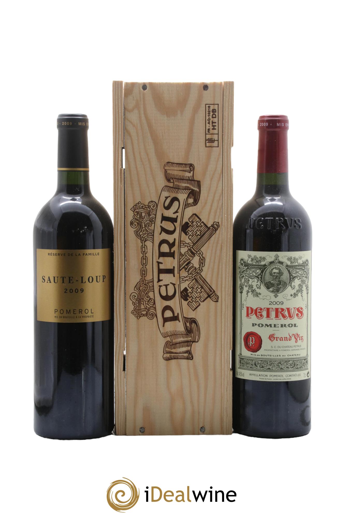 Assortiment Petrus + Saute Loup Réserve de la Famille  2009 - Lot of 2 bottles - 0