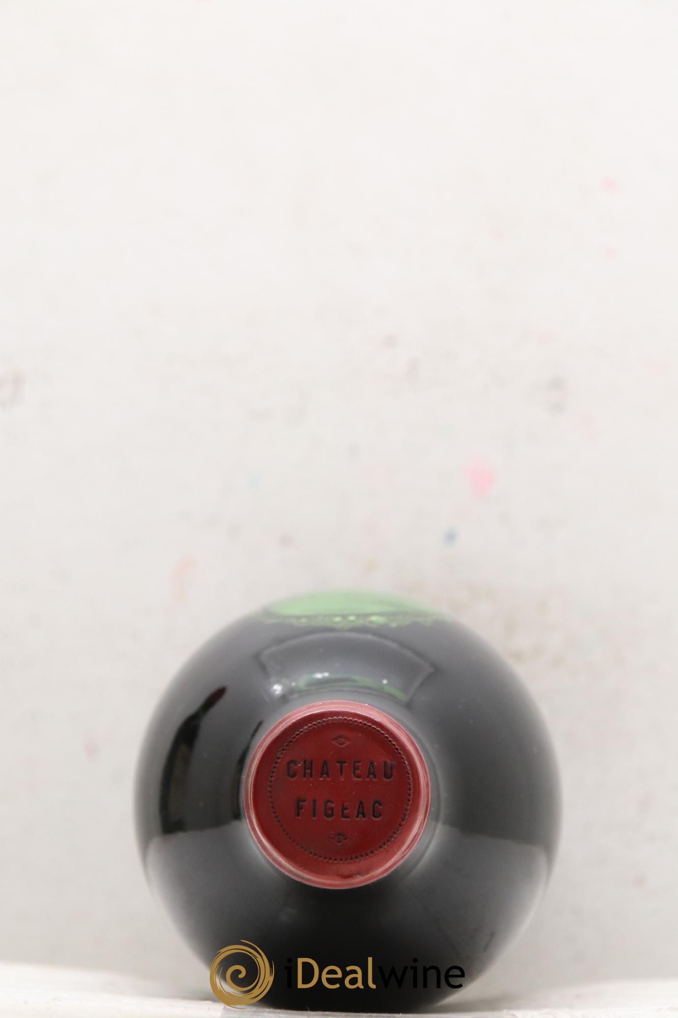 Château Figeac 1er Grand Cru Classé A 1983 - Lot of 3 bottles - 1