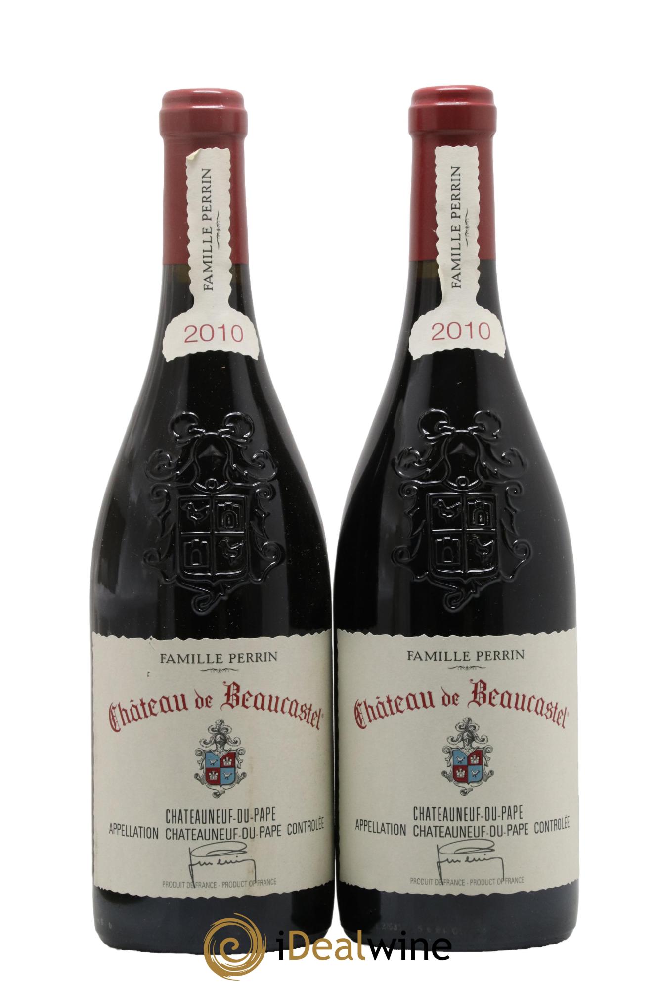 Châteauneuf-du-Pape Château de Beaucastel Famille Perrin 2010 - Lotto di 2 bottiglie - 0