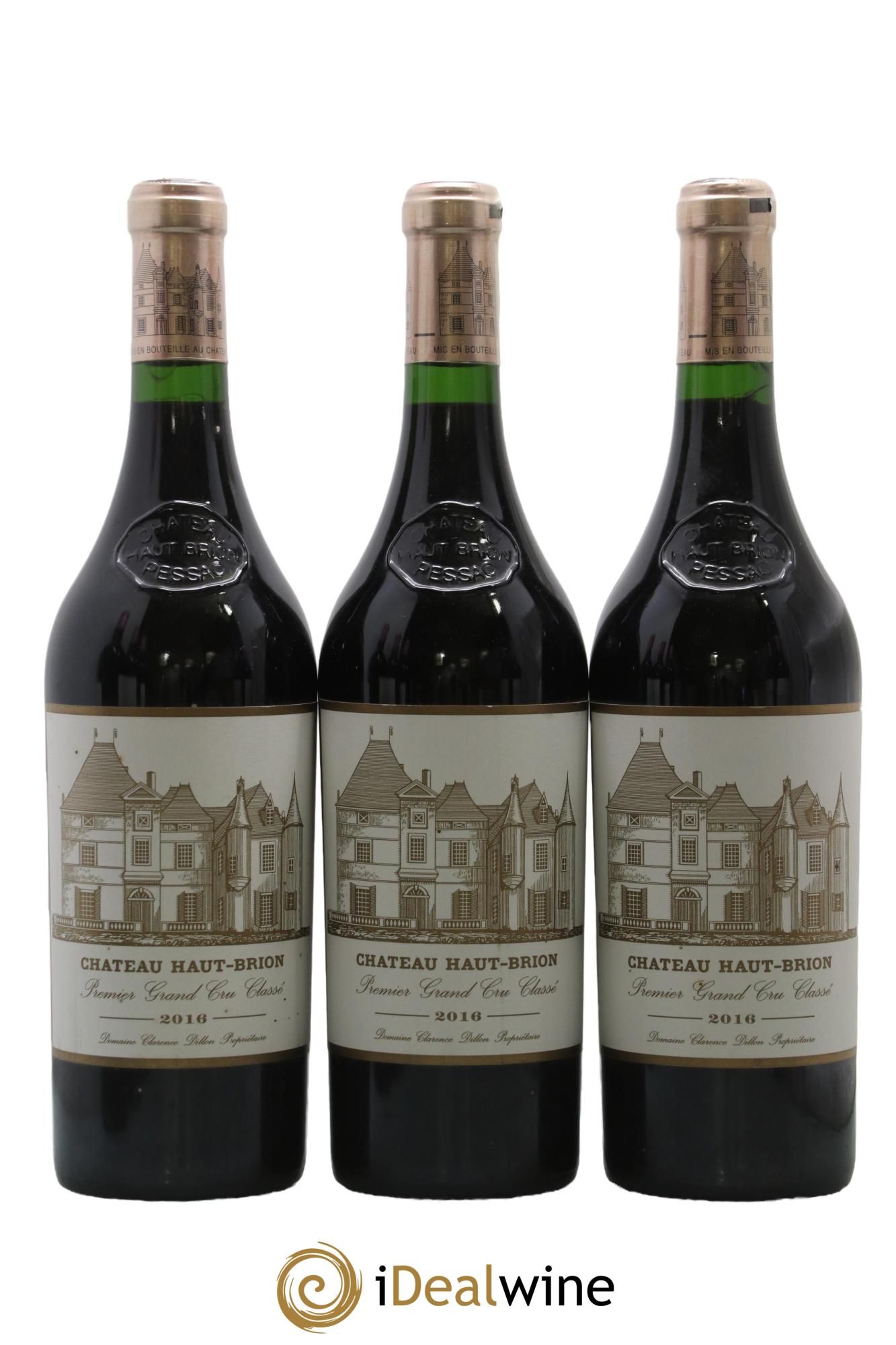 Château Haut Brion 1er Grand Cru Classé 2016 - Lot of 3 bottles - 1