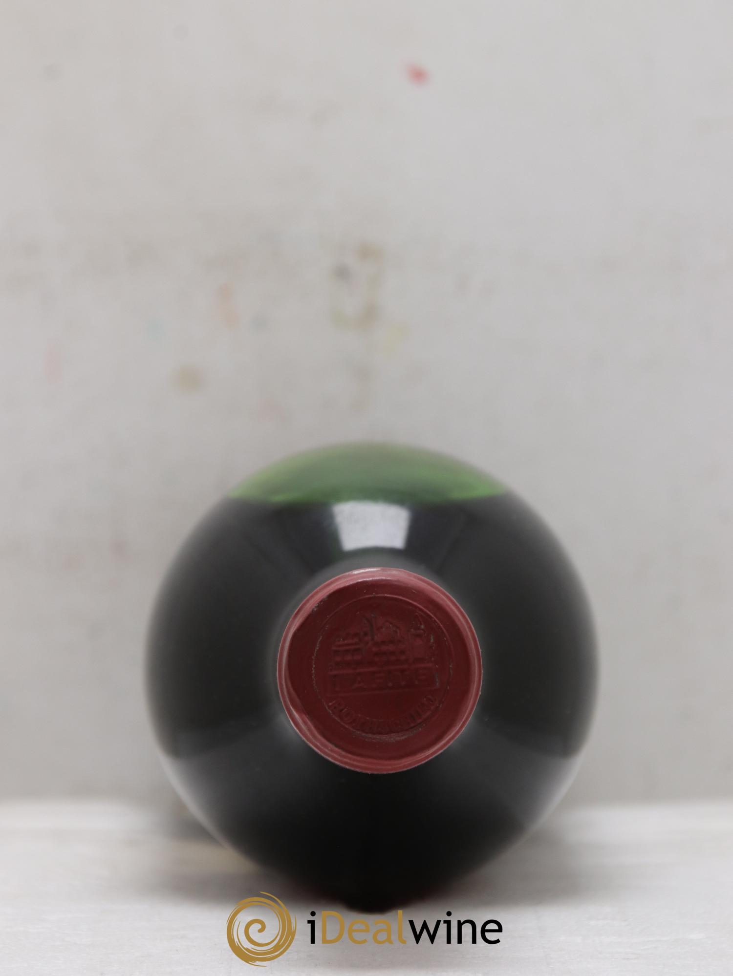 Château Lafite Rothschild 1er Grand Cru Classé  1967 - Lot de 1 bouteille - 1