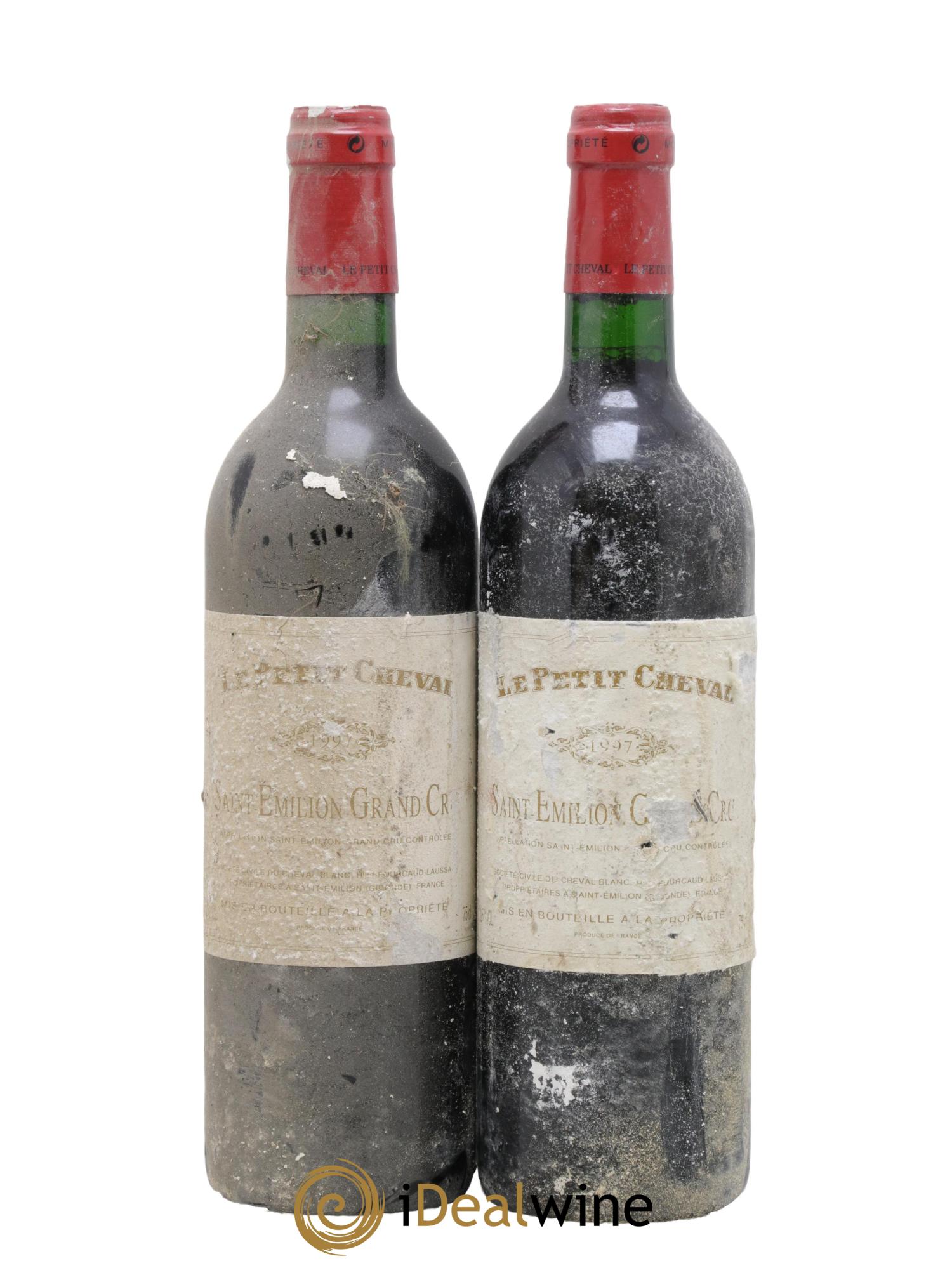 Le Petit Cheval Second Vin 1997 - Lot of 2 bottles - 0