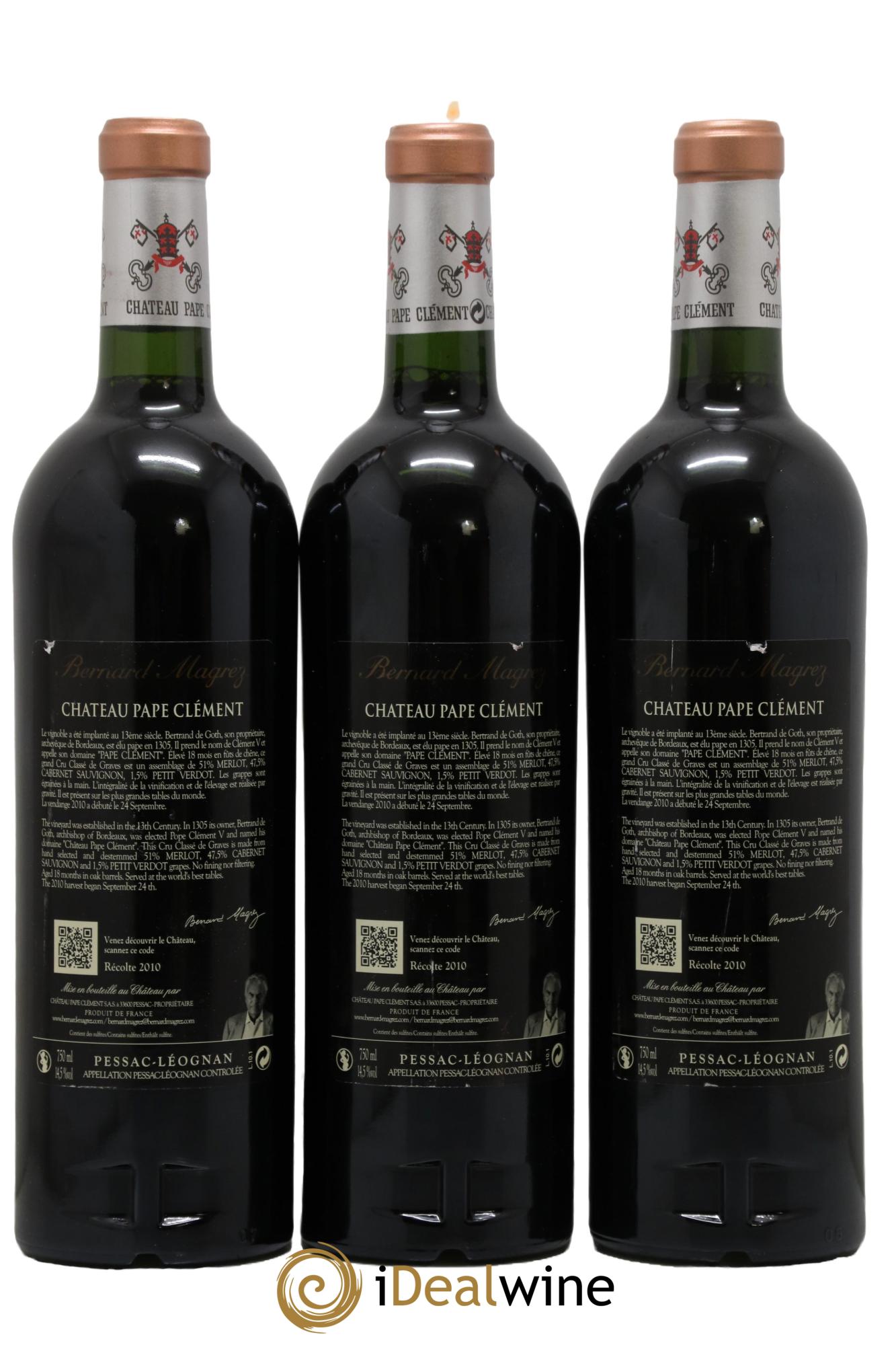 Château Pape Clément Cru Classé de Graves 2010 - Lot of 3 bottles - 1