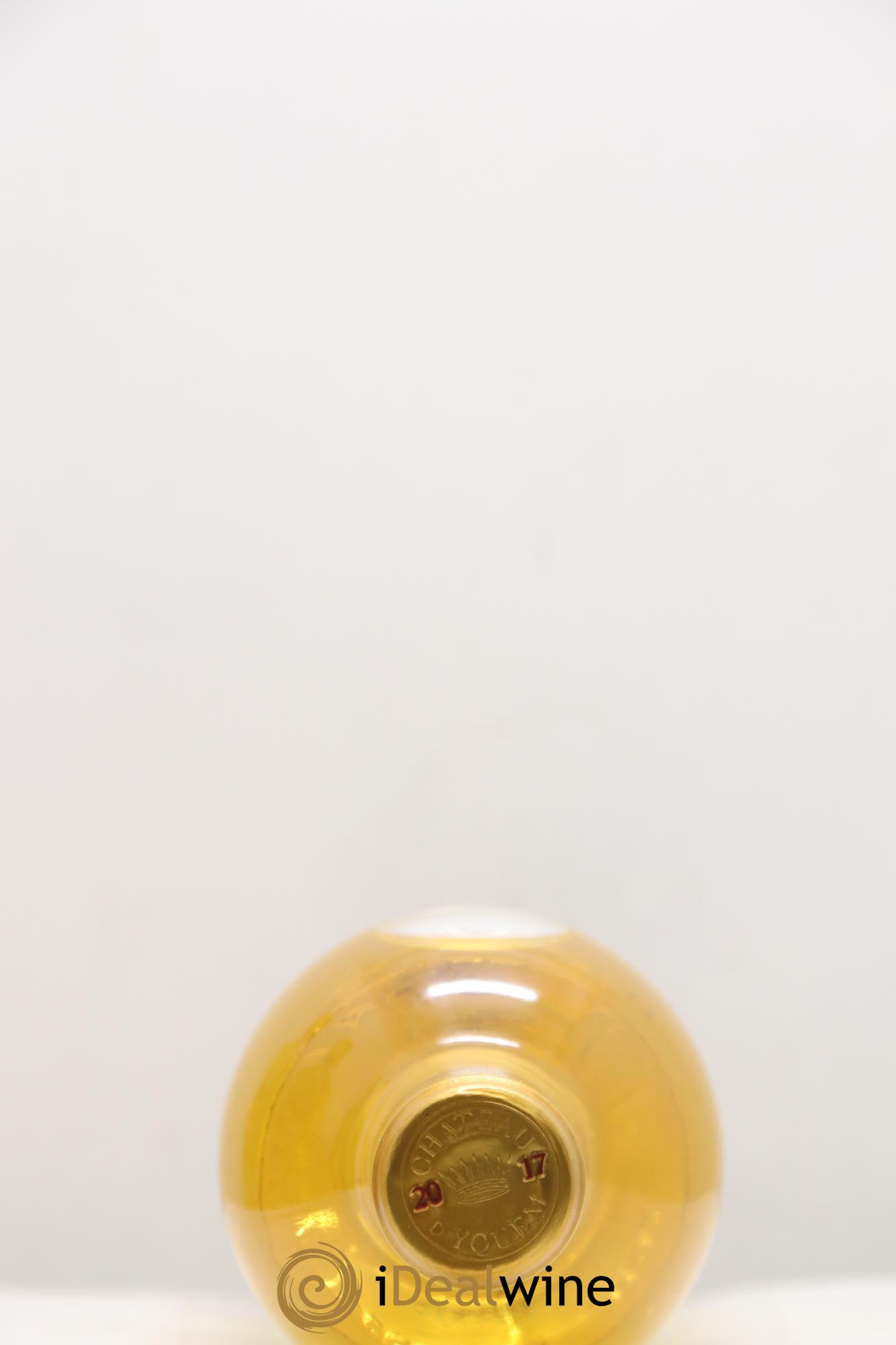Château d' Yquem 1er Cru Classé Supérieur 2017 - Posten von 3 Flaschen - 2