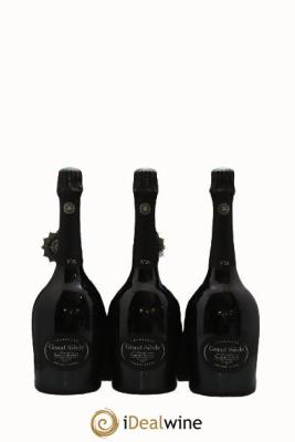 Grand Siècle Itération 25 Laurent Perrier