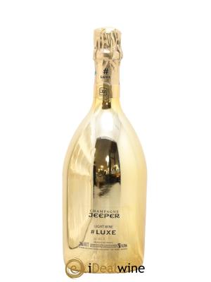 Champagne Luxe Light Wine Jeeper