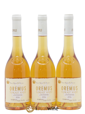 Tokaji Aszu 6 Puttonyos Oremus by Vega Sicilia