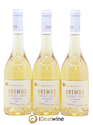 Tokaj Aszu 3 Puttonyos Oremus by Vega Sicilia