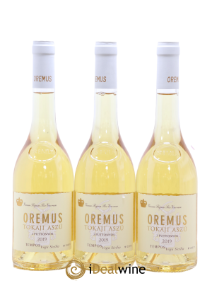 Tokaj Aszu 3 Puttonyos Oremus by Vega Sicilia