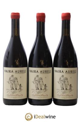 Italie Vino Rosso Controcorrente Vaira Aurelj