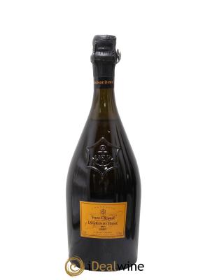 La Grande Dame Veuve Clicquot