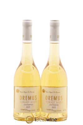 Tokaj Aszu 3 Puttonyos Oremus by Vega Sicilia