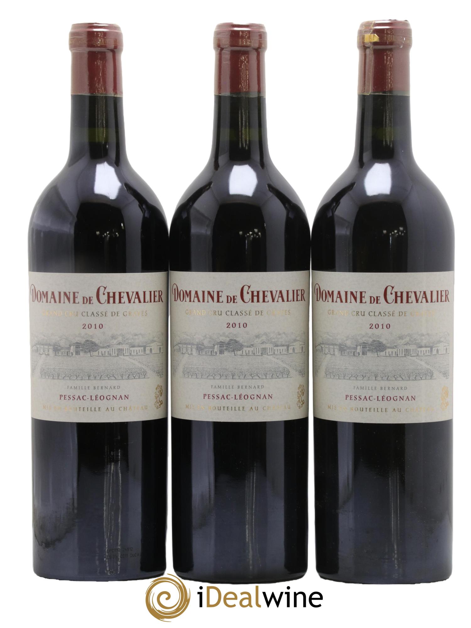 Domaine de Chevalier Cru Classé de Graves 2010 - Lotto di 3 bottiglie - 0