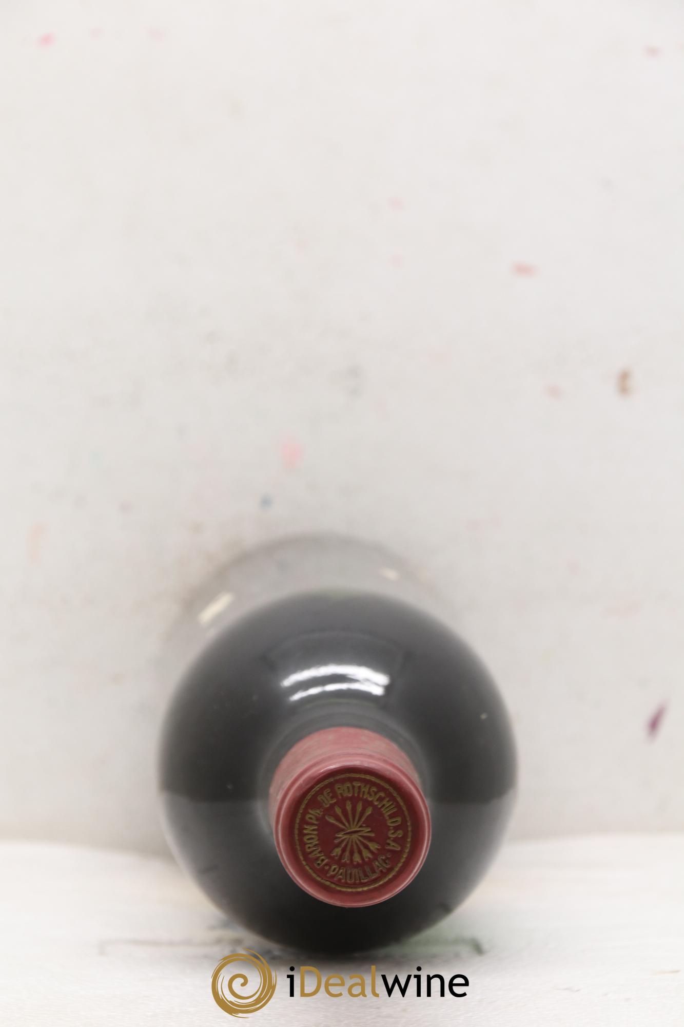 Château Mouton Rothschild 1er Grand Cru Classé 1982 - Lot of 1 bottle - 2