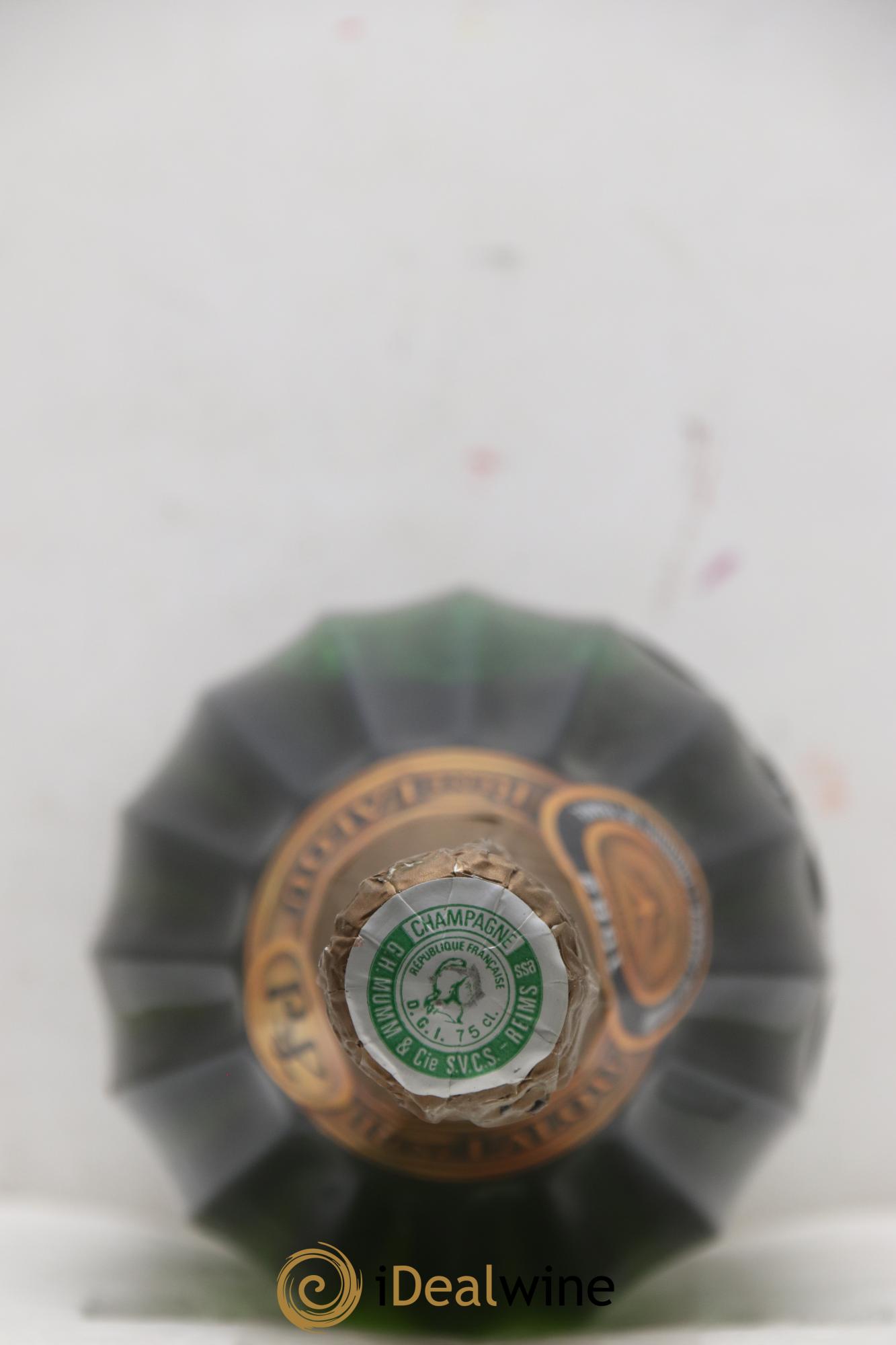 René Lalou Mumm 1982 - Posten von 3 Flaschen - 1