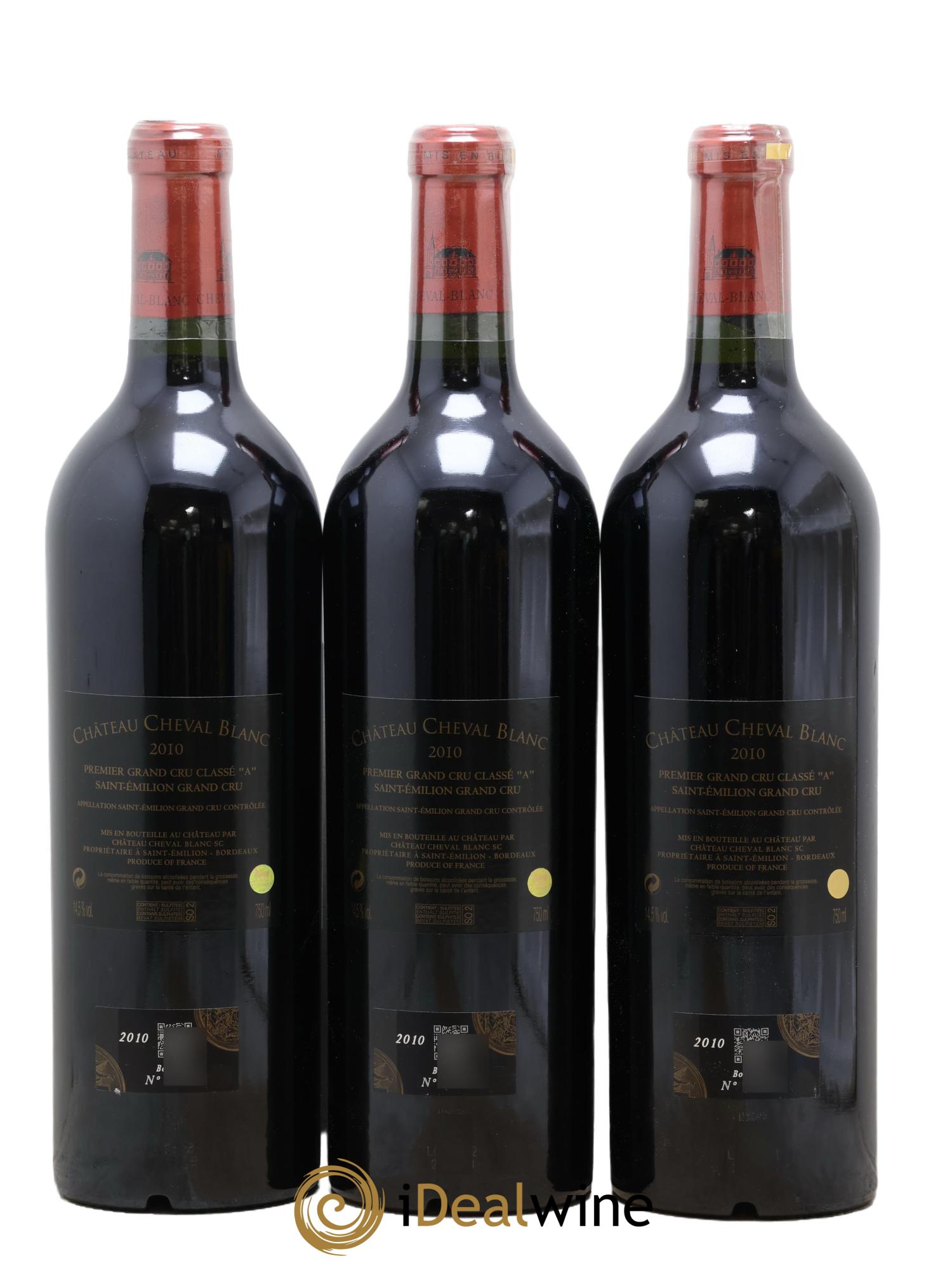 Château Cheval Blanc 1er Grand Cru Classé A 2010 - Lotto di 3 bottiglie - 1