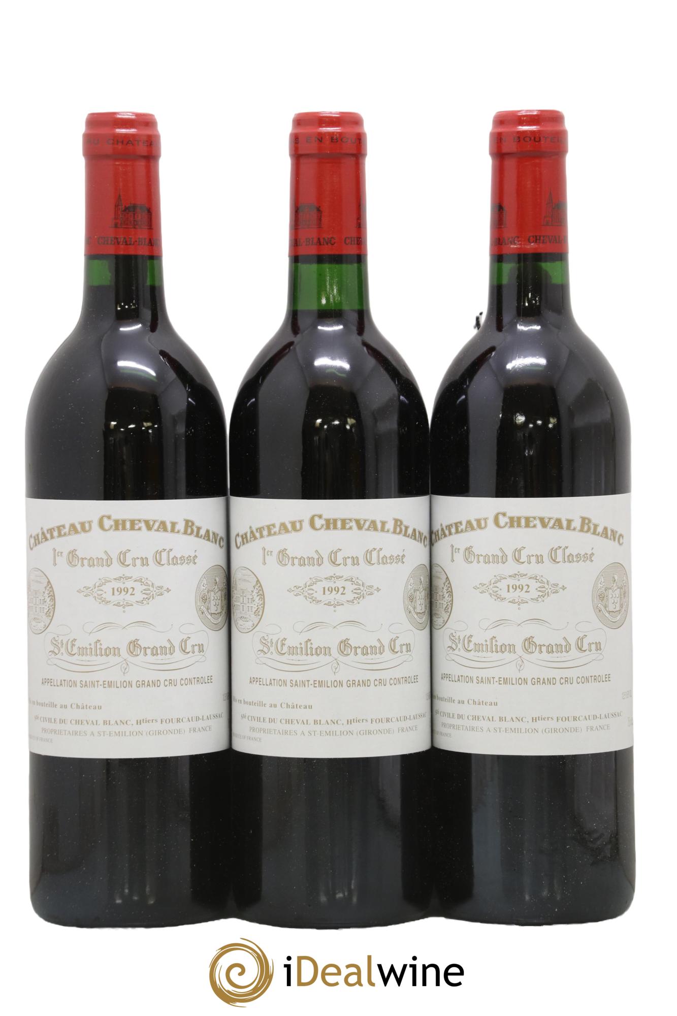 Château Cheval Blanc 1er Grand Cru Classé A 1992 - Lot de 3 bouteilles - 0