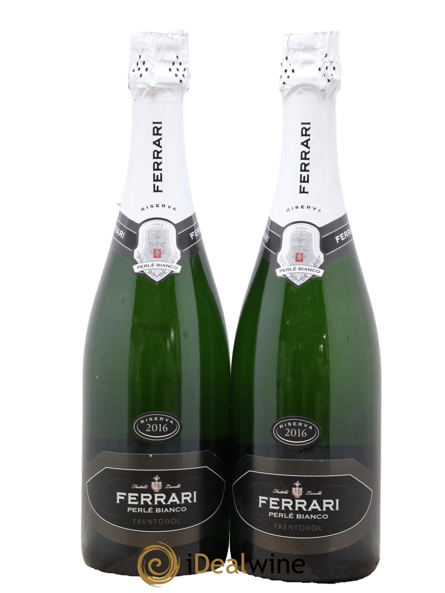 Italie Riserva Trentodoc Perlé Ferrari 2016 - Lot de 2 bouteilles - 0