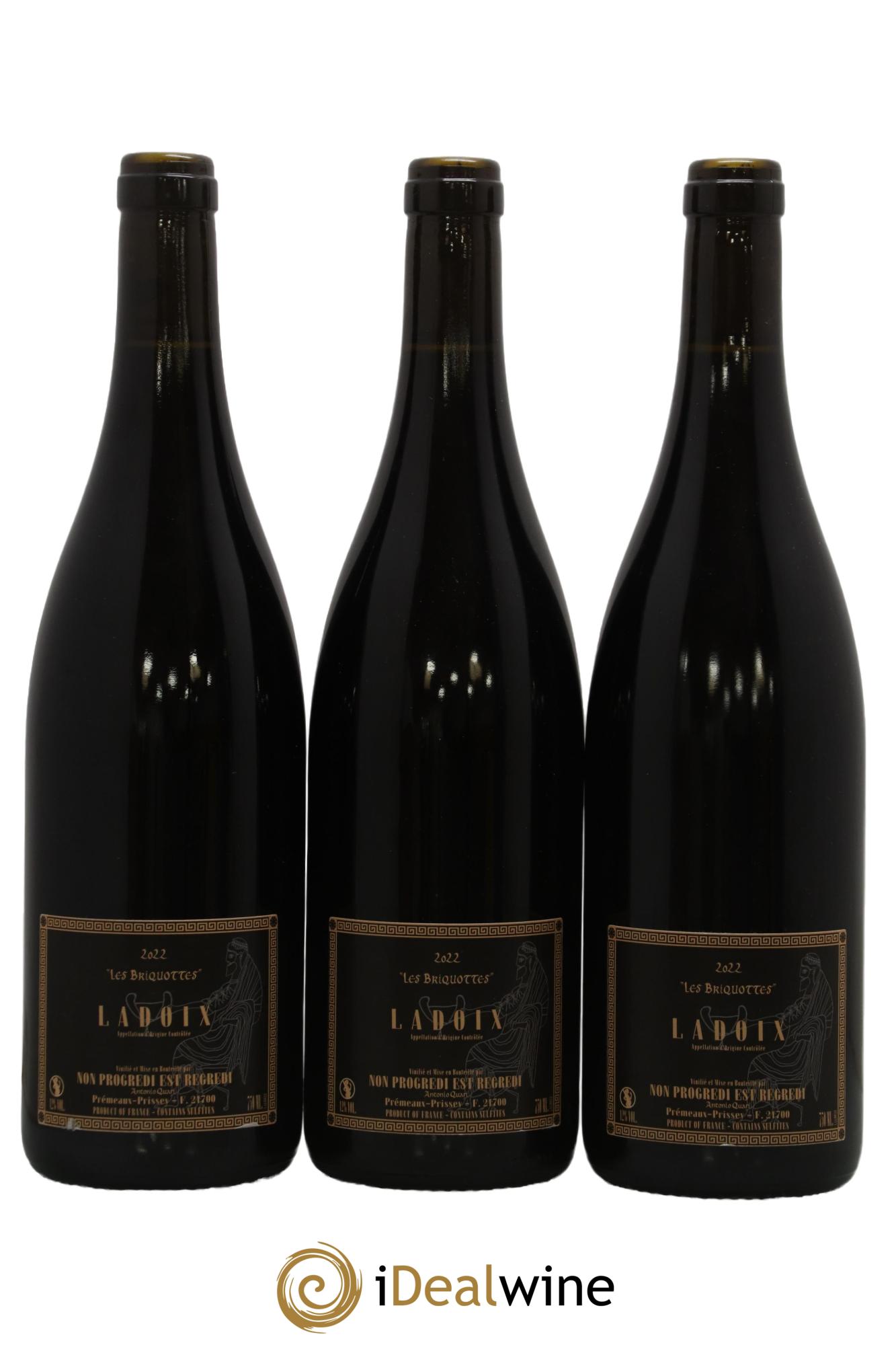 Ladoix Les Briquottes Antonio Quari  2022 - Lot of 3 bottles - 1