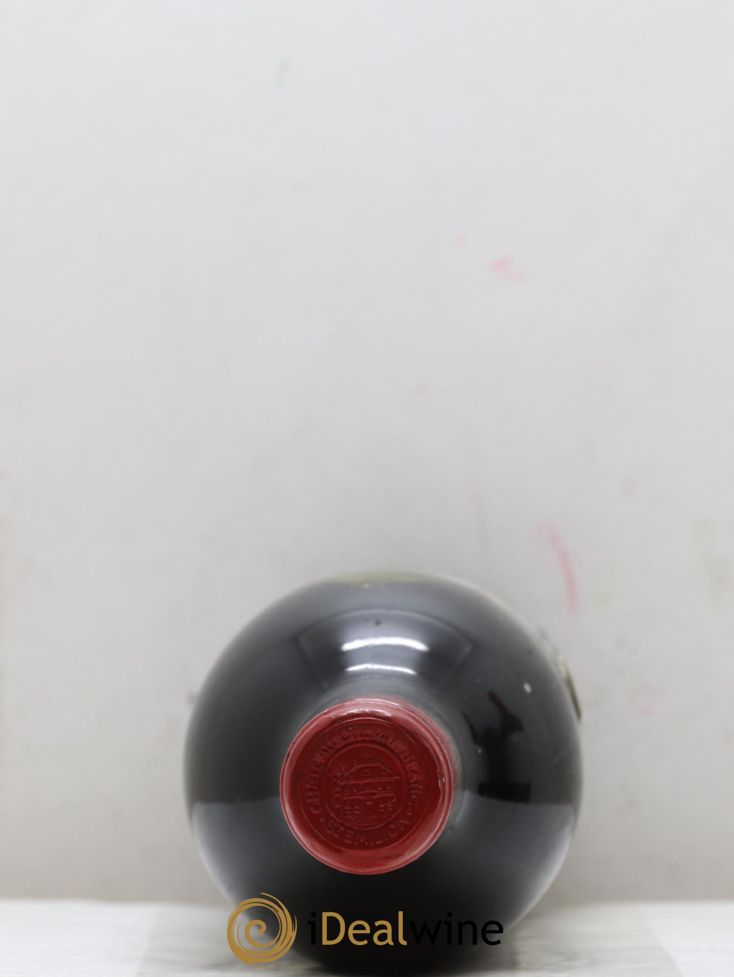 Château Cheval Blanc 1er Grand Cru Classé A 1979 - Lot de 1 bouteille - 1