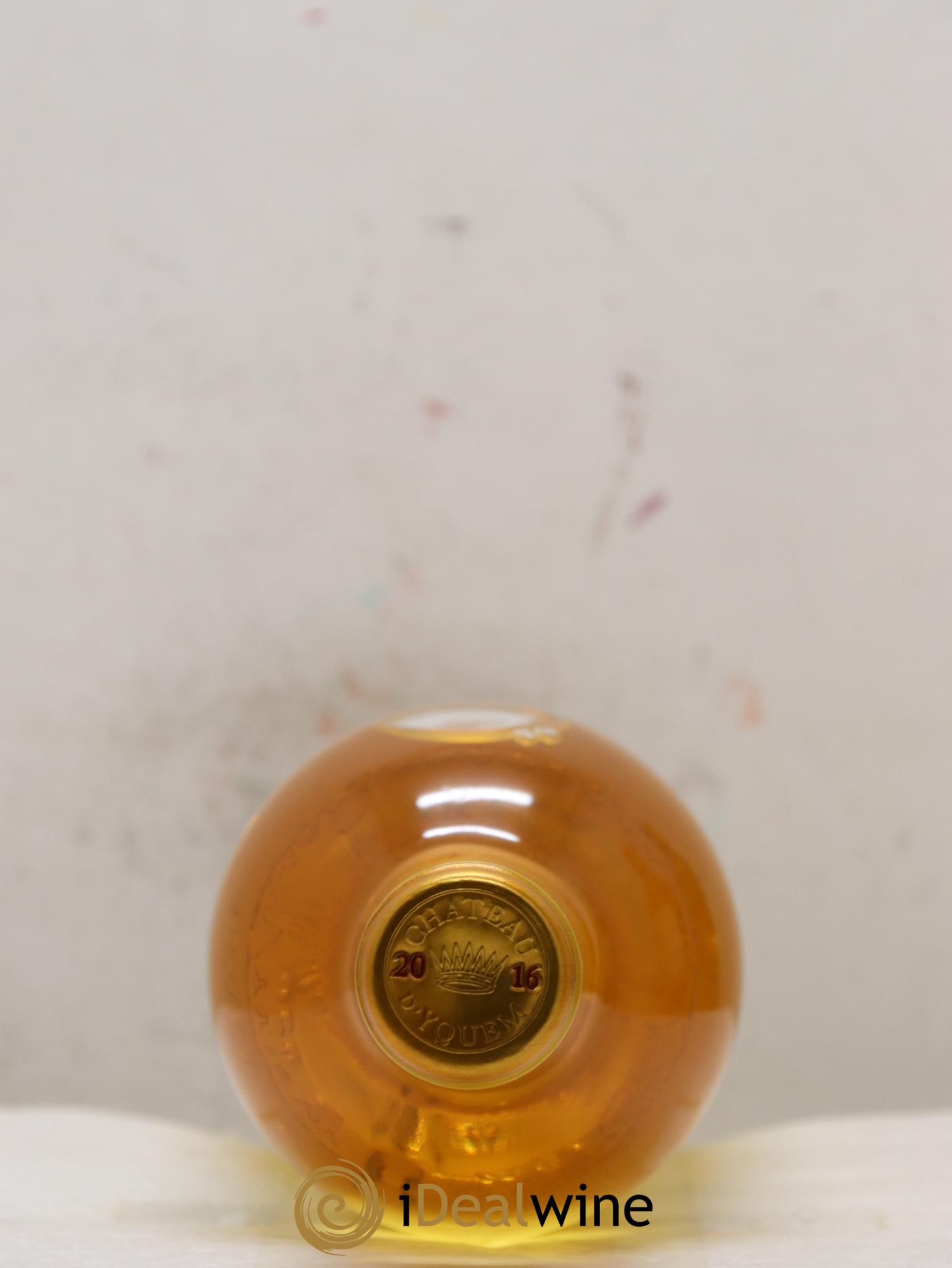 Château d' Yquem 1er Cru Classé Supérieur 2016 - Posten von 3 Flaschen - 2