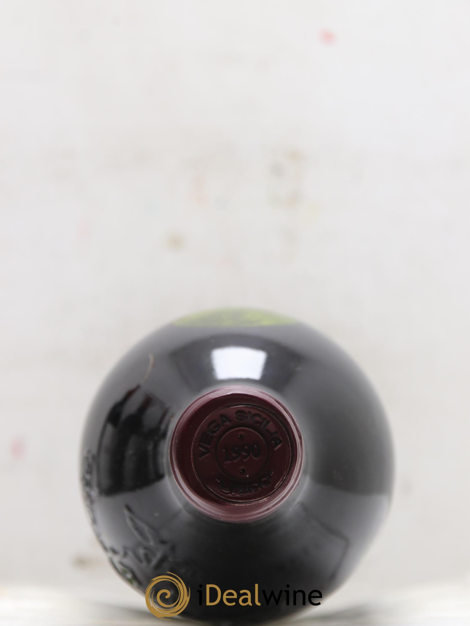 Ribera Del Duero DO Vega Sicilia Unico Famille Alvarez  1990 - Posten von 1 Flasche - 2