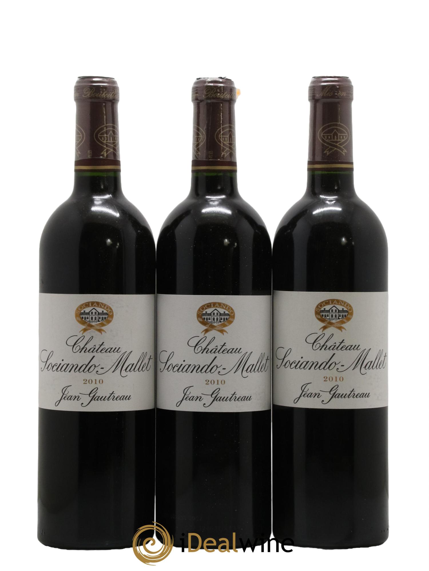 Château Sociando Mallet 2010 - Posten von 12 Flaschen - 1