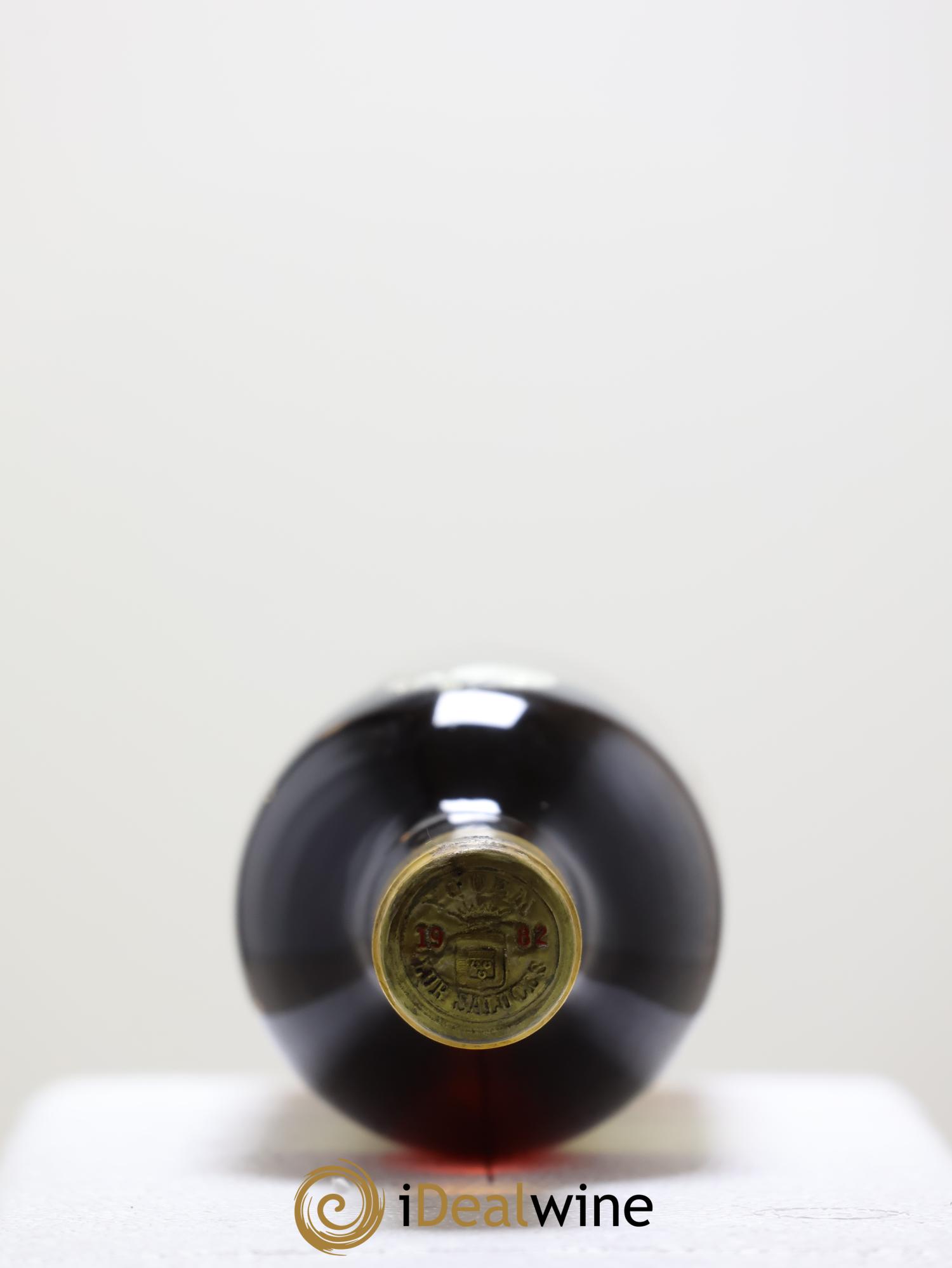 Château d' Yquem 1er Cru Classé Supérieur 1982 - Posten von 1 Flasche - 1